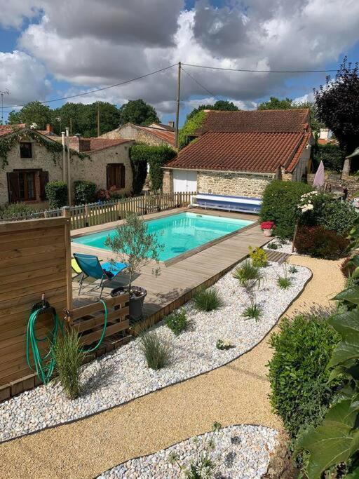 Gite Les Cigognes Le Champ-Saint-Pere Экстерьер фото